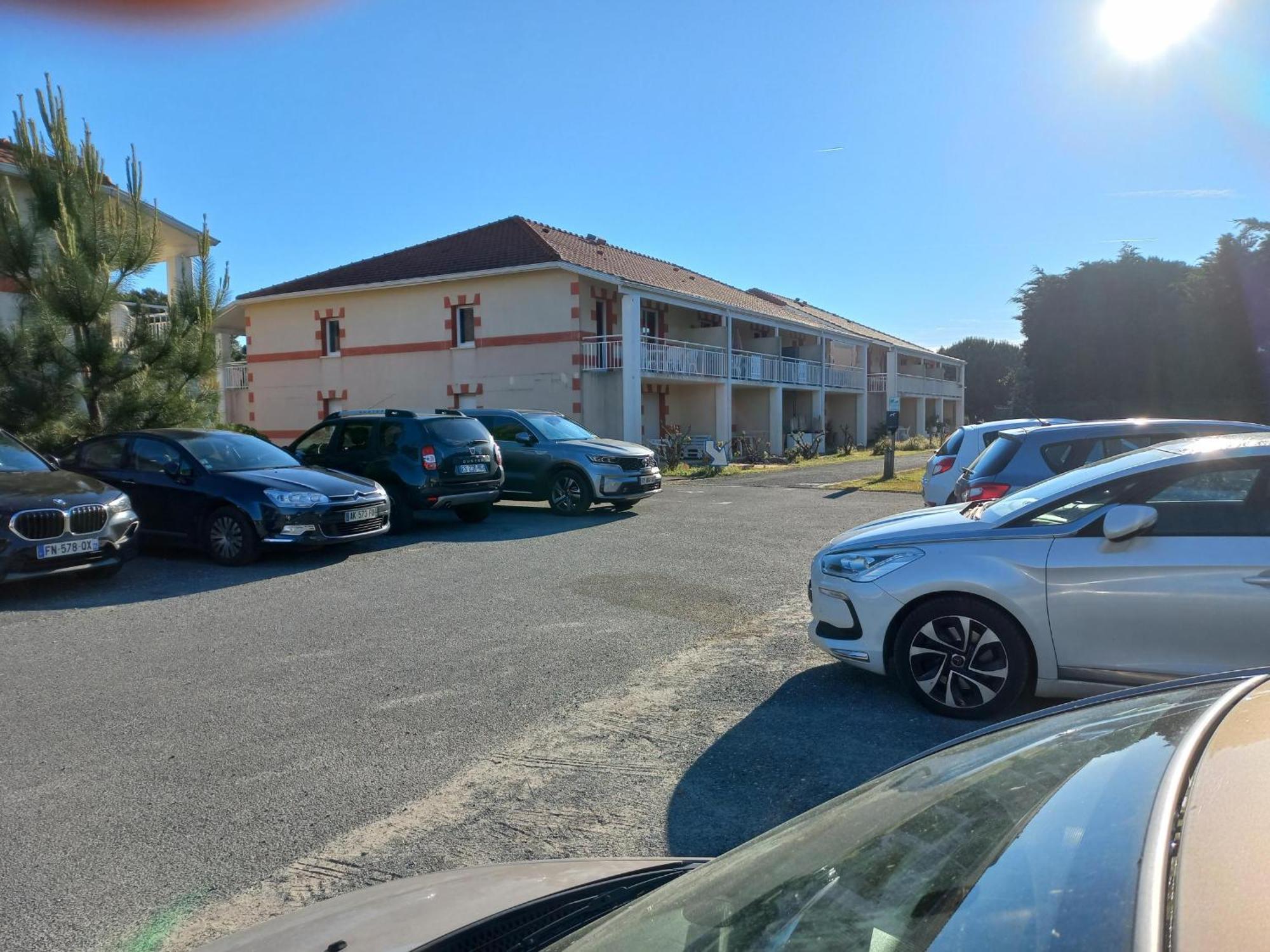 Appartement Le Verdon Sur Mer Eksteriør billede